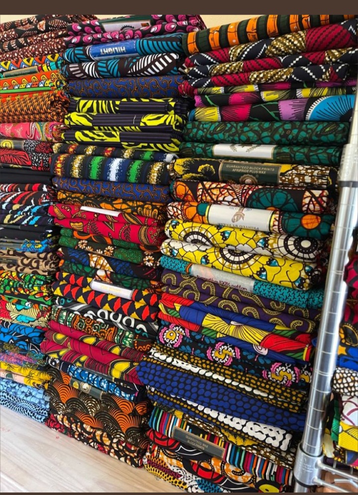 Kitenge & Kanga Tour